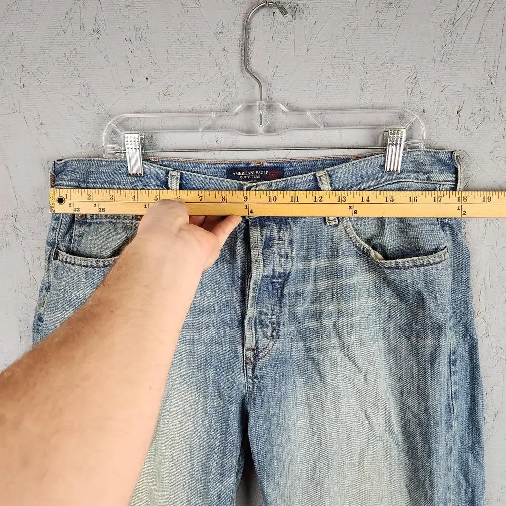 Vintage American Eagle Jeans Mens 34x30 Light Wash Blue Straight Leg Button Fly